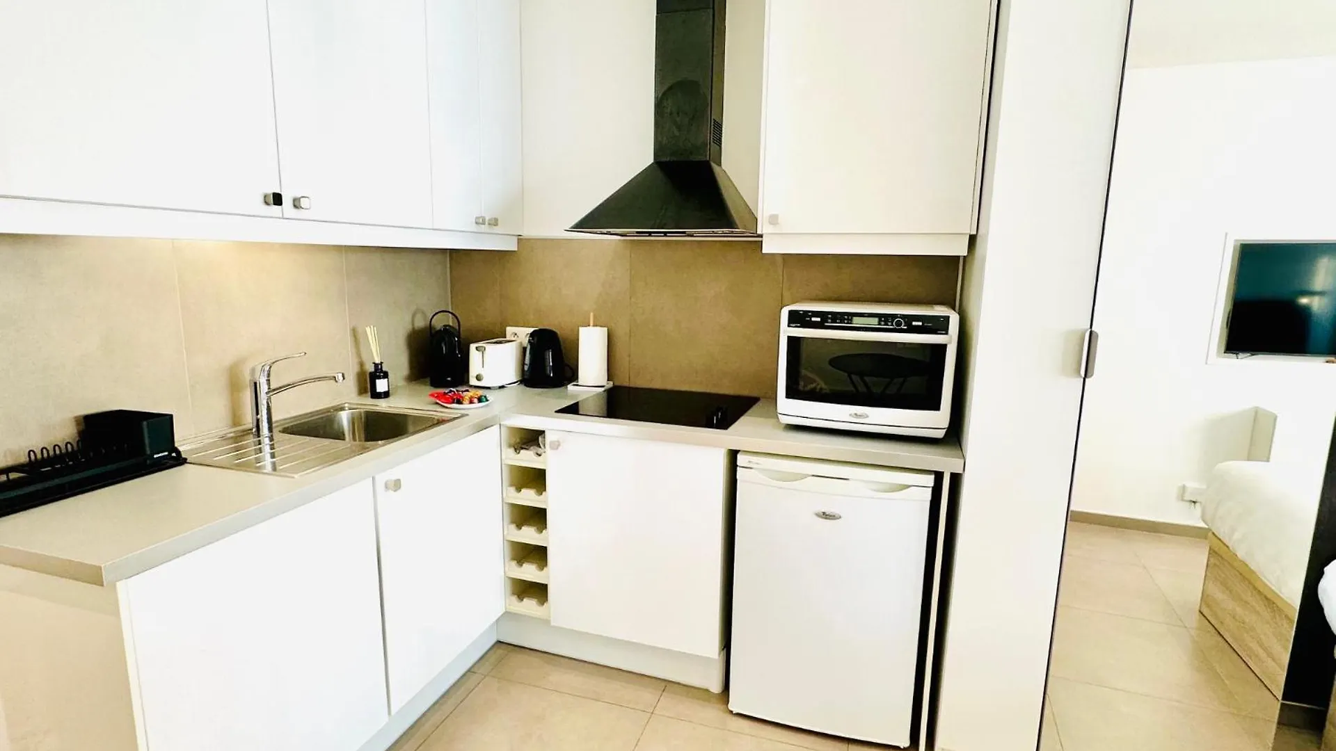 Modern Studio Near The Croisette Cannes